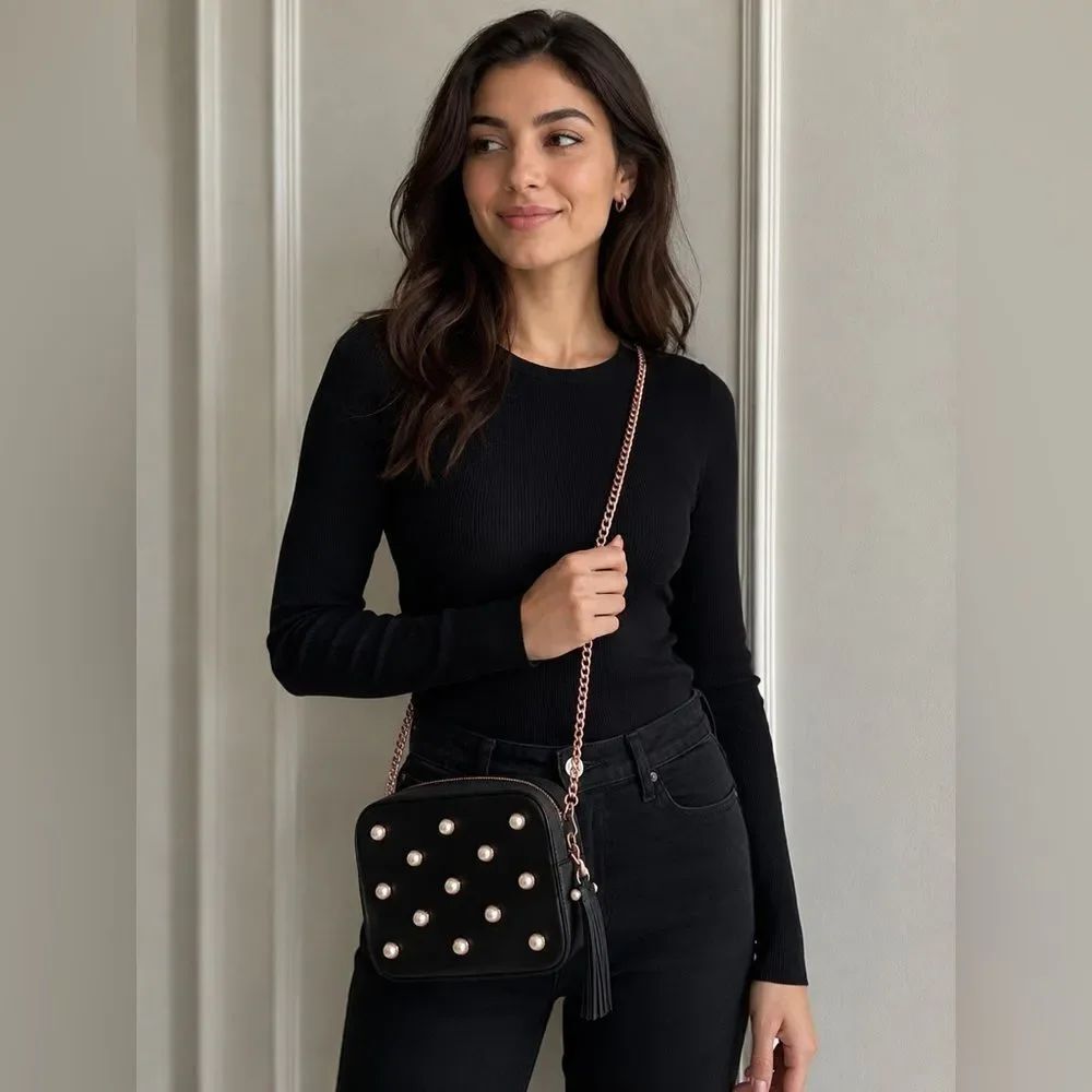 TED BAKER Leather Crossbody with Pearl and Rose Gold EUC